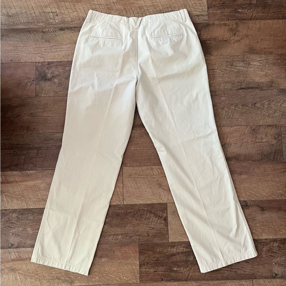 Columbia Size 16 Women’s cotton khaki pants